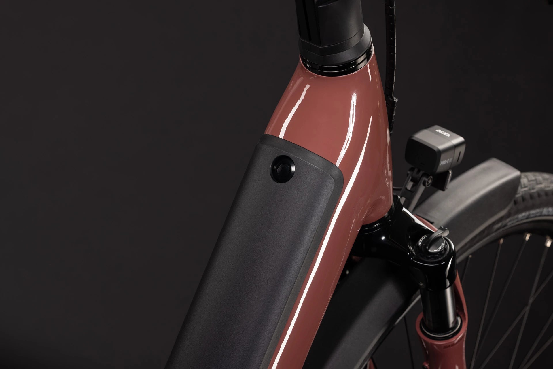 Cube Supreme Hybrid Comfort Pro 600 burgundy´n´claret EE 2027