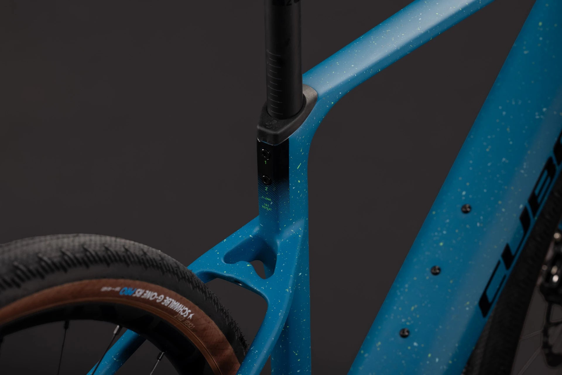 Cube Nuroad Hybrid C:62 EXC 400X tropicalteal´n´black 2027