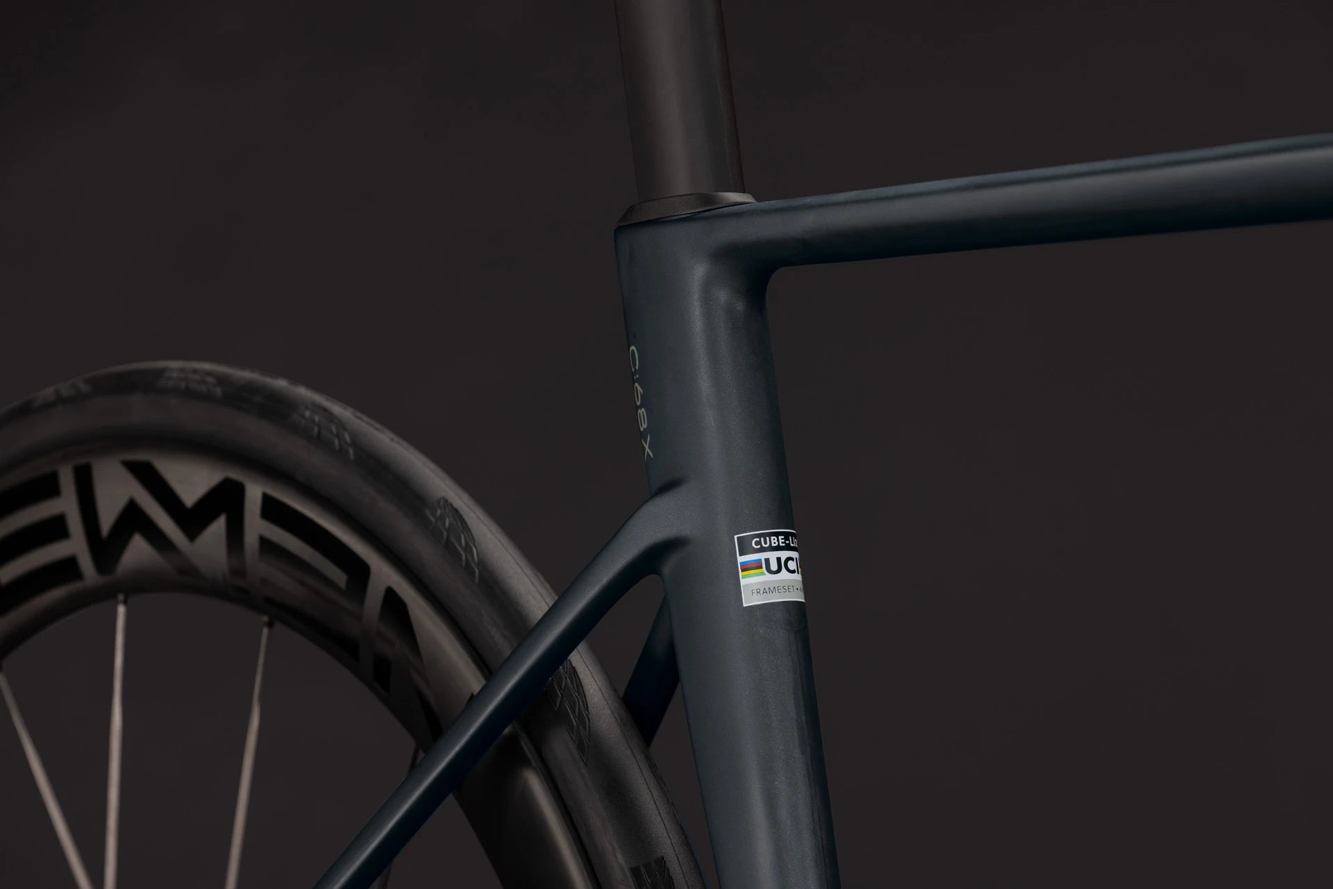 Cube Litening Air C:68X SLT halogrey´n´prizm 2027