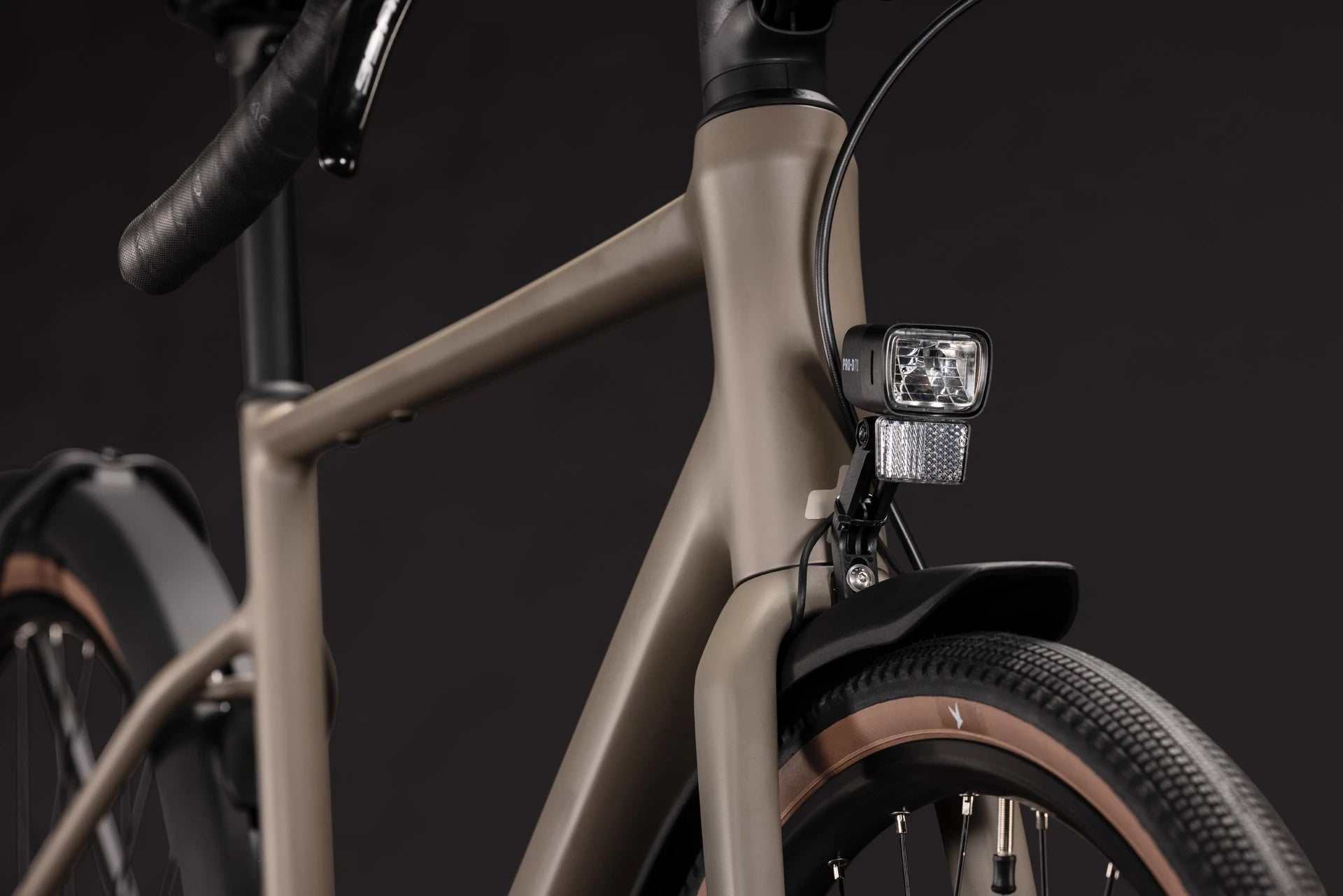 Cube Nuroad One FE wood´n´grey 2027