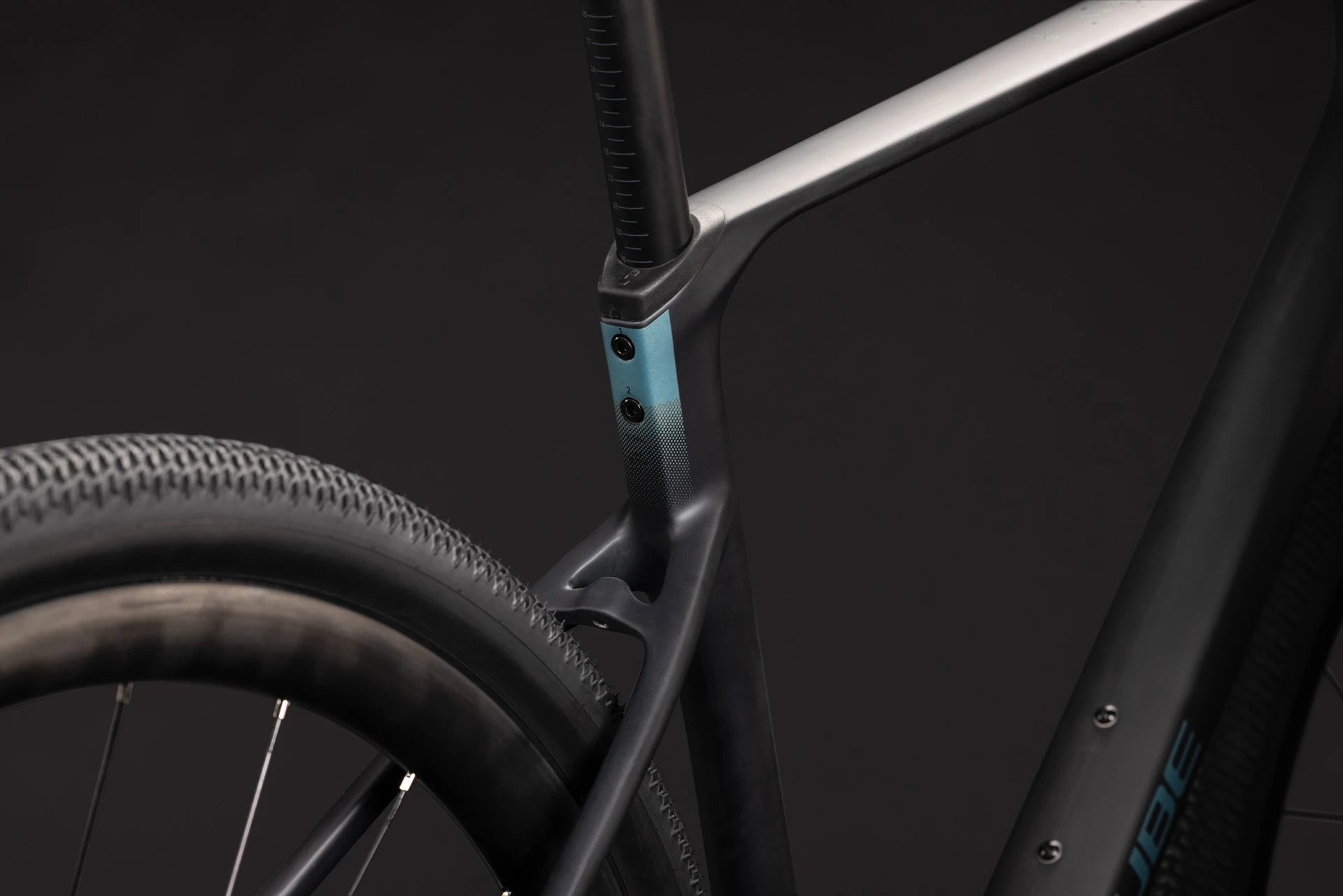 Cube Nuroad C:62 One carbon´n´shiftverde 2027
