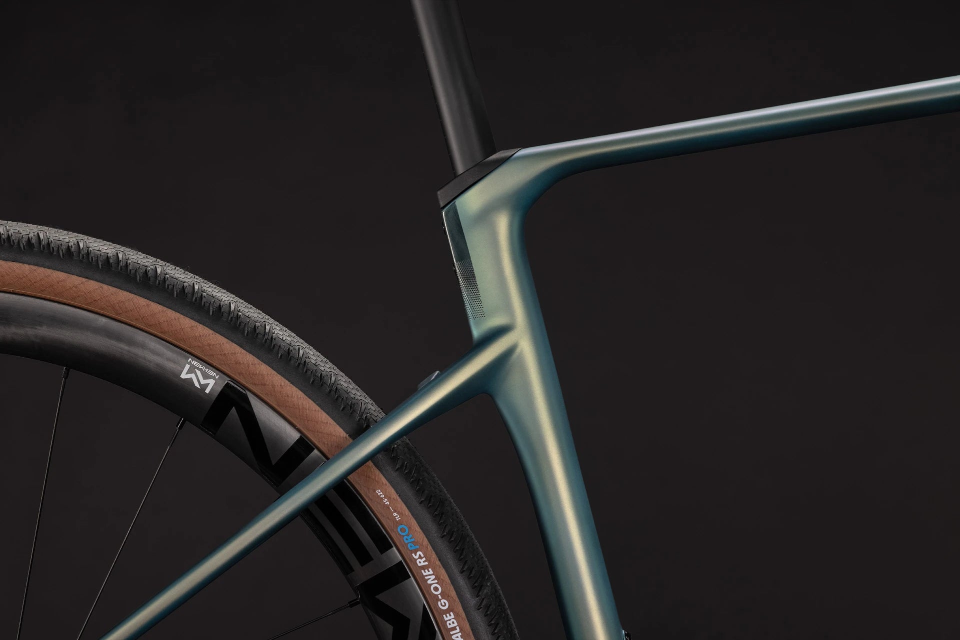 Cube Nuroad C:62 Race jungali´n´black 2027