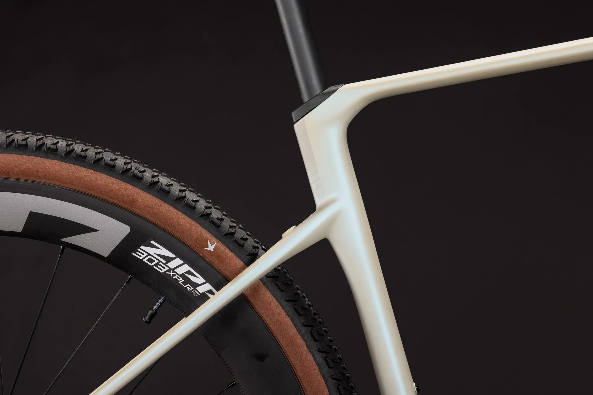 Cube Nuroad C:62 SLX glintsand´n´black 2027