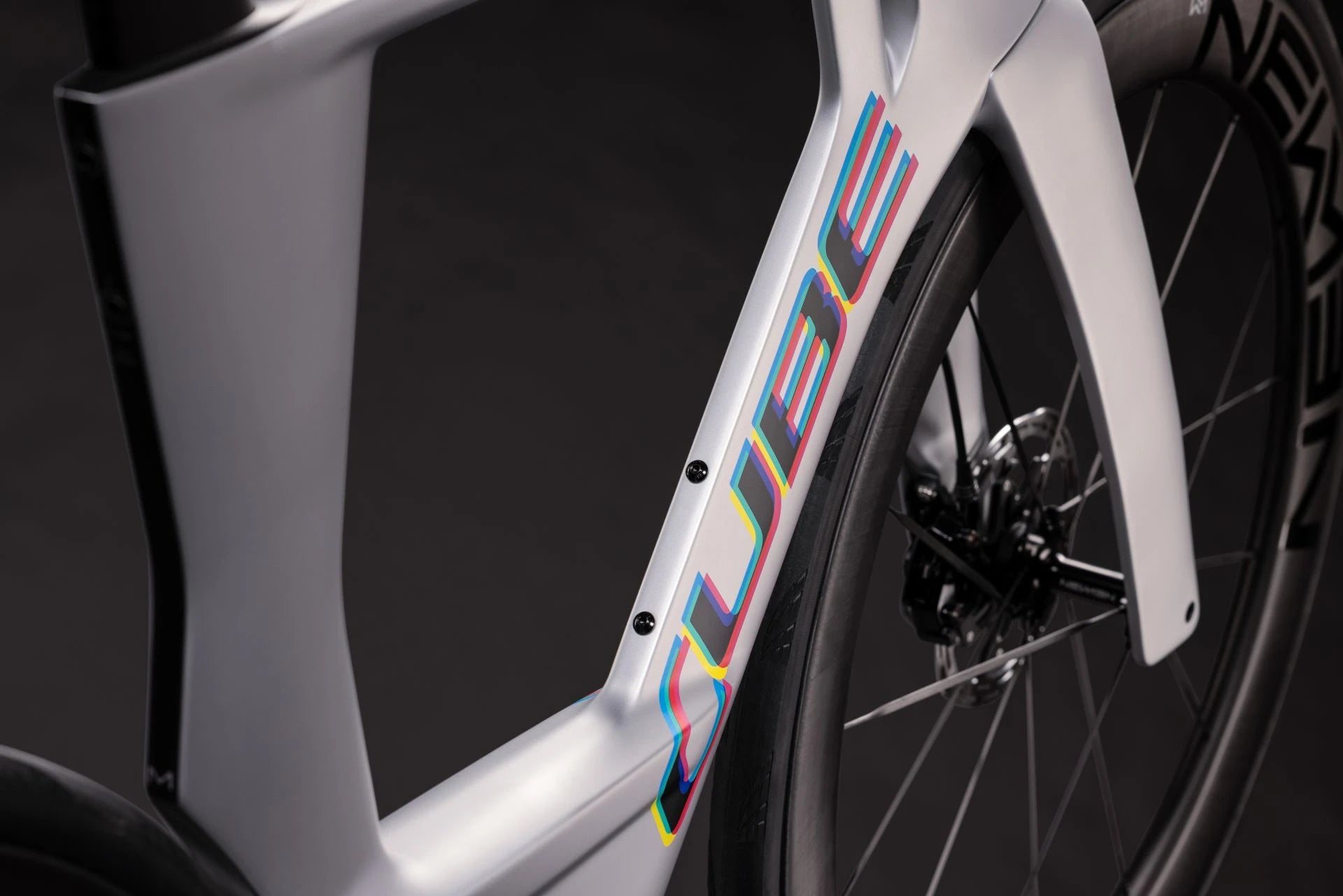 Cube Aerium C:68X SLX spaceship´n´cmyk 2027