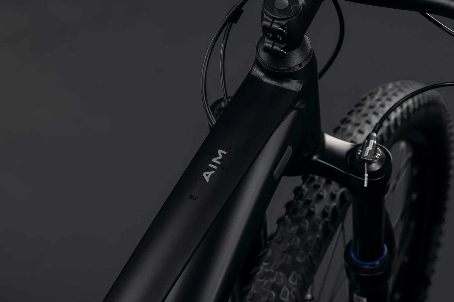 Cube Aim SLT soot´n´black 2027