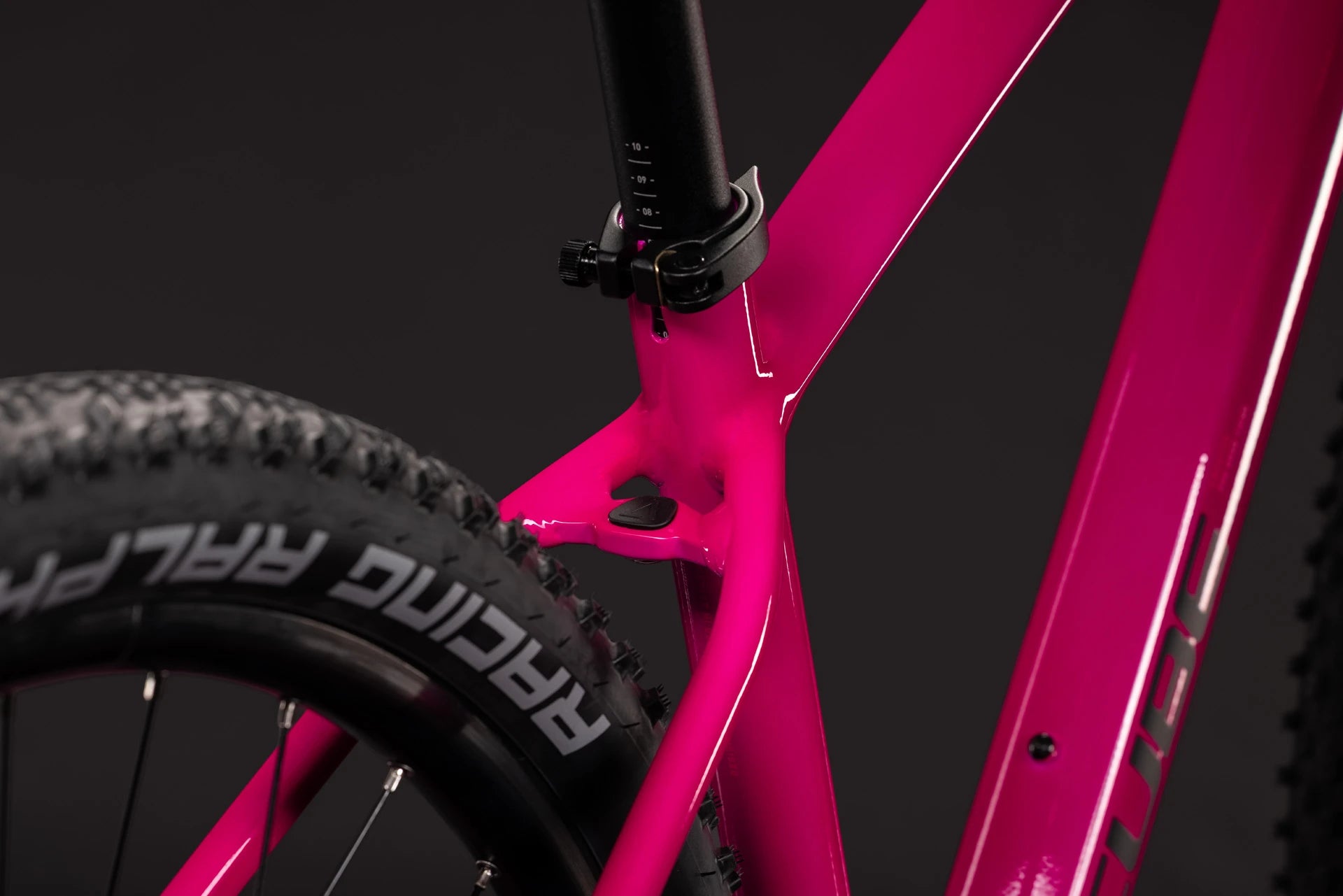 Cube Reaction Pro fuchsia´n´black 2027