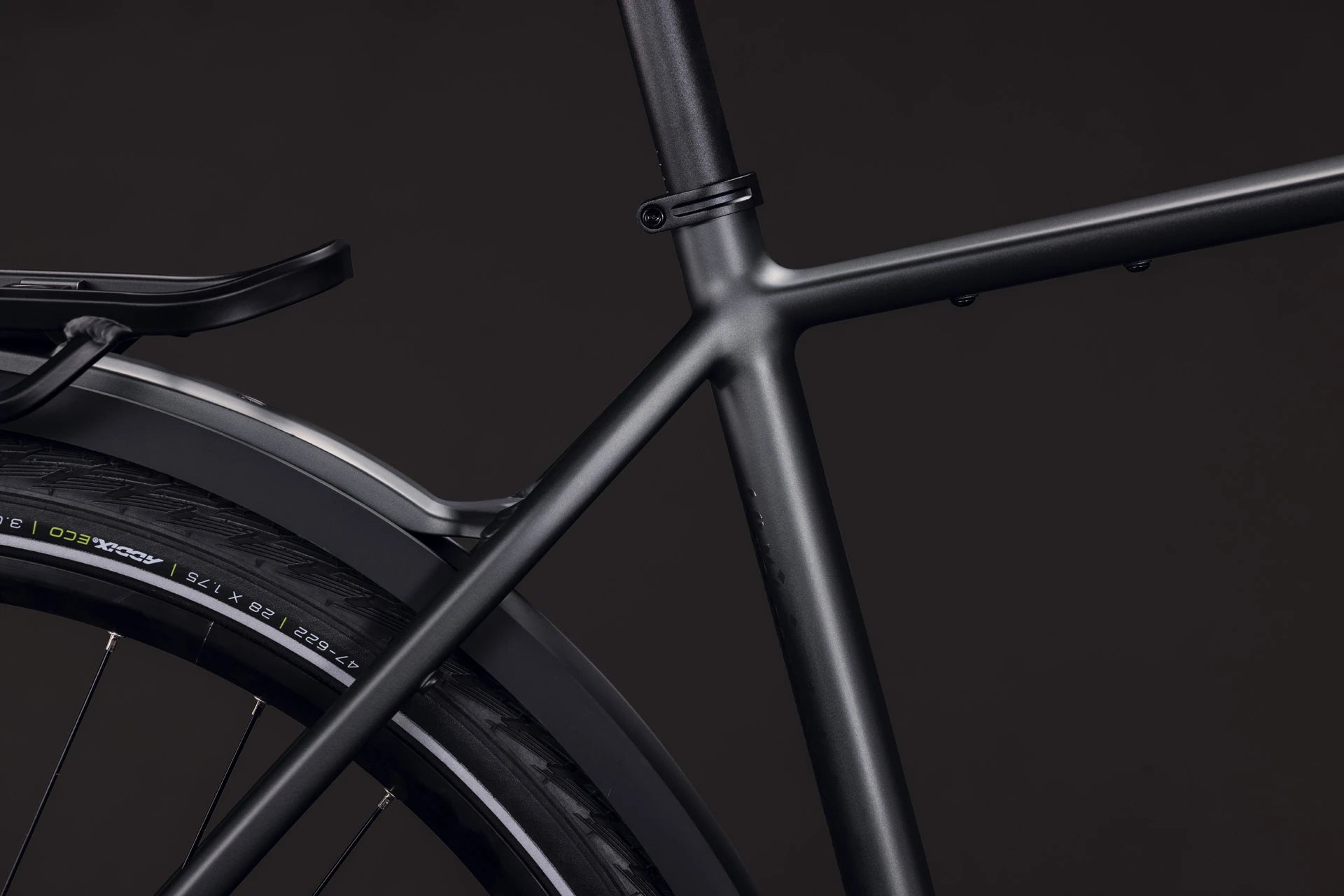 Cube Kathmandu One blackforest´n´chrome 2027