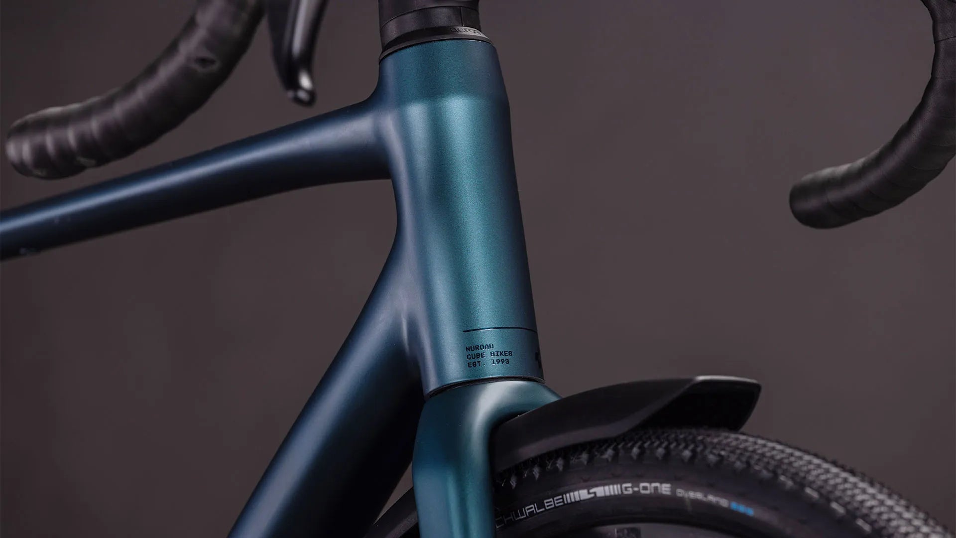 Cube Nuroad Race FE royalgreen´n´black 2026