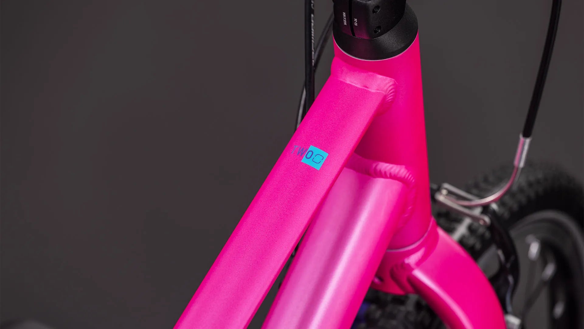 Cube Numove 200 fucsia´n´plum 2027