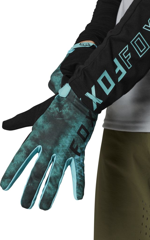 Fox gloves ranger