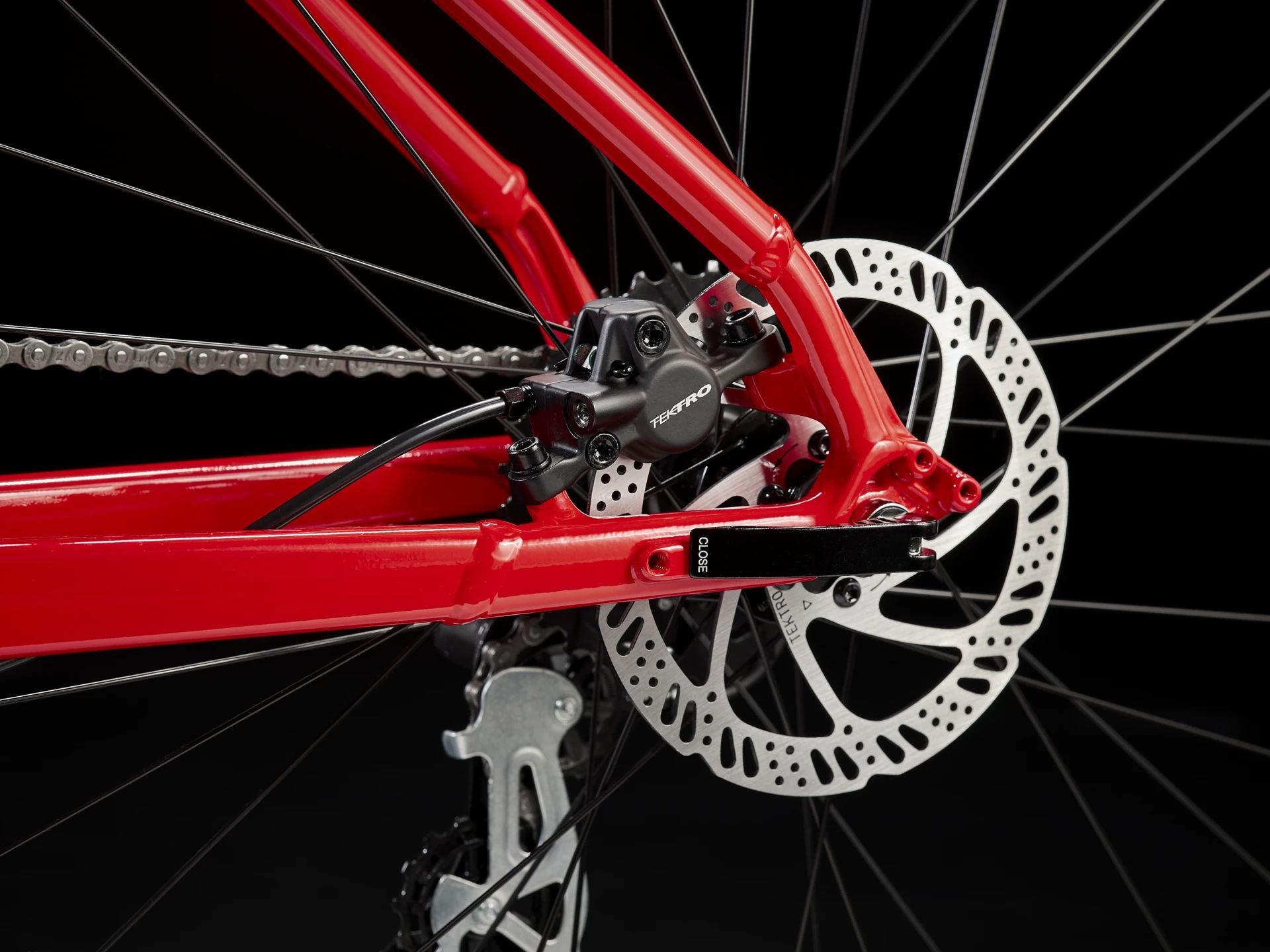 Trek Marlin 5 Radioactive Red