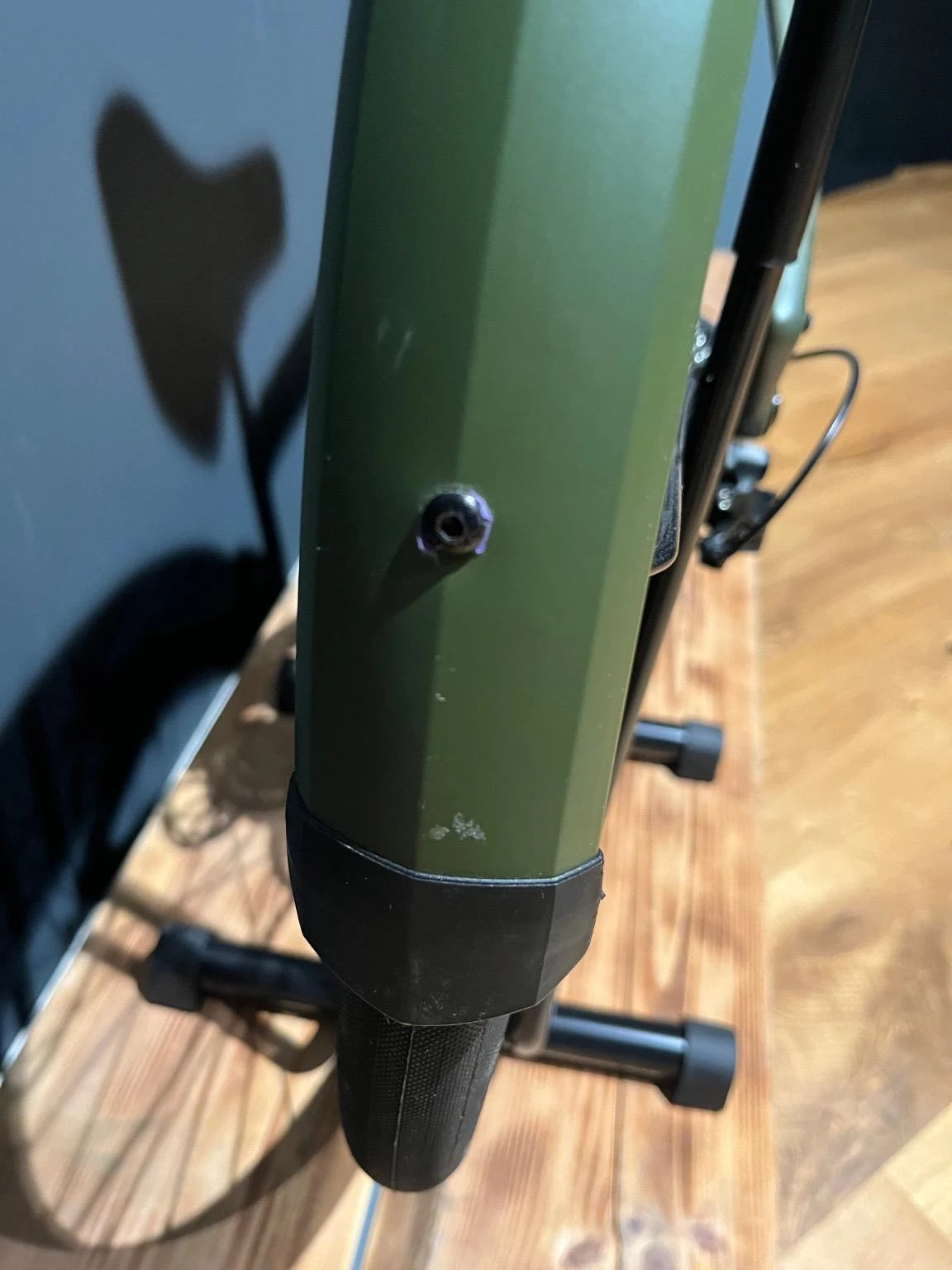 Mondraker DUSTY SX R Green/White 2024 02