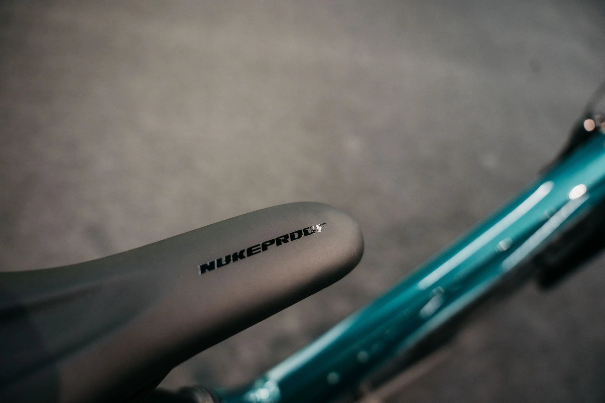 Nukeproof Tracker Pro Petrol Green 2026 | Marathon-Tour