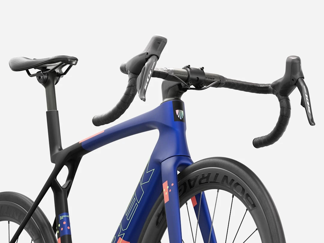 Trek Madone SL 6 Gen 8 Matte Blue/Trek Black/Living Coral 2027
