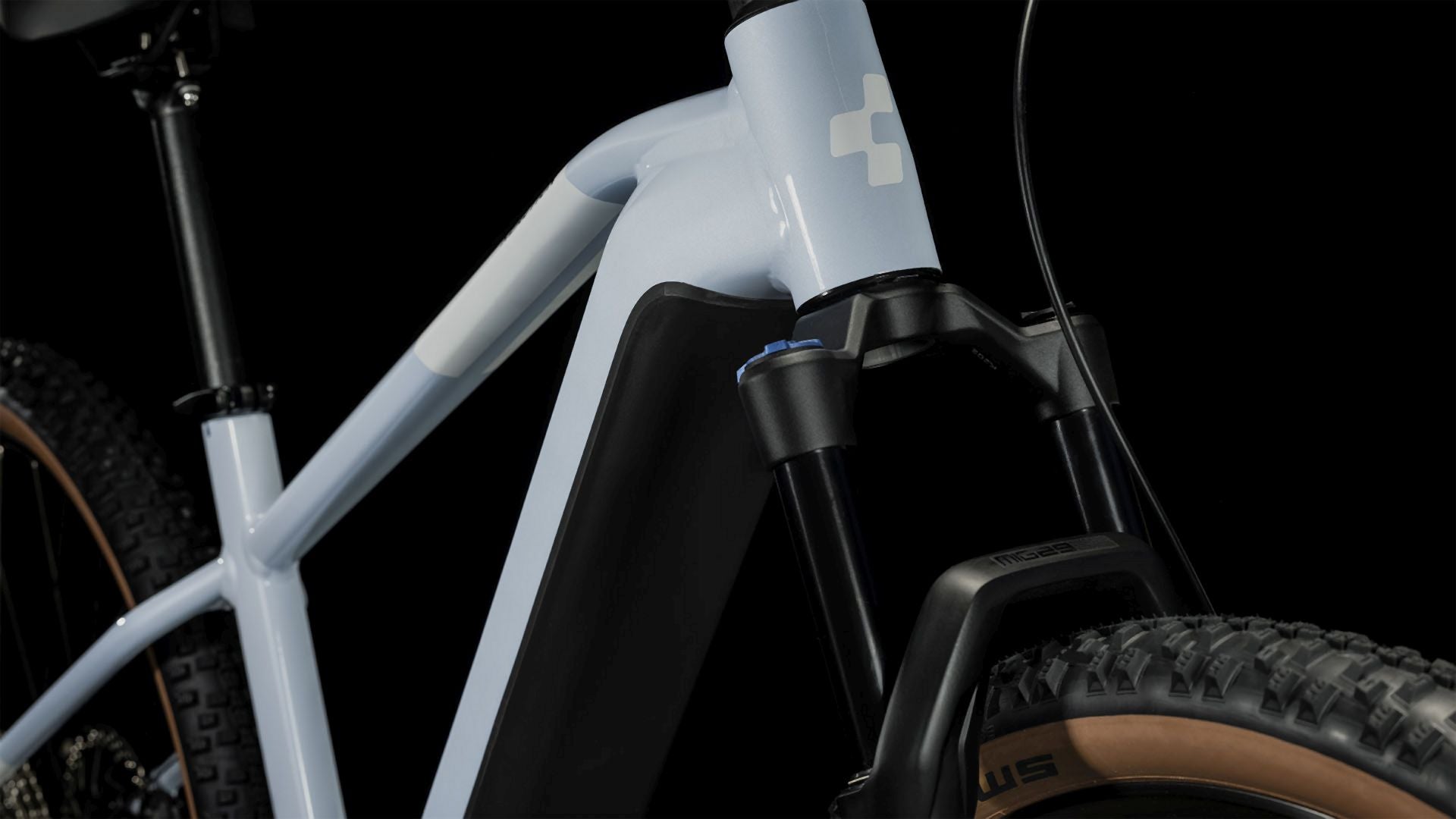 Cube Reaction Hybrid Pro 625 flashwhite´n´black