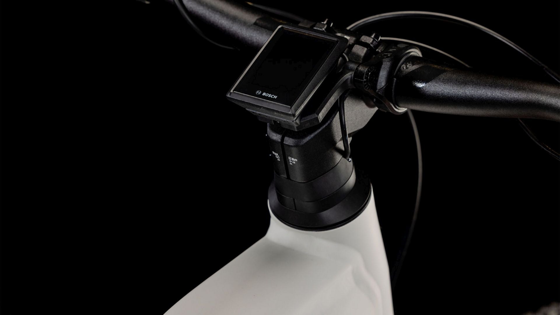 Cube Reaction Hybrid SLT 750 silver´n´cream