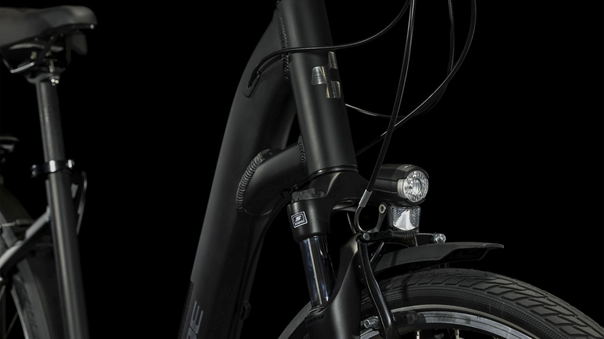 Cube Touring ONE black´n´metal Easy Entry