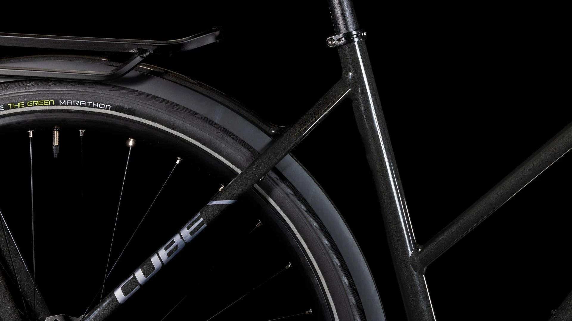 Cube Kathmandu Pro grey´n´lunar Trapez 2025
