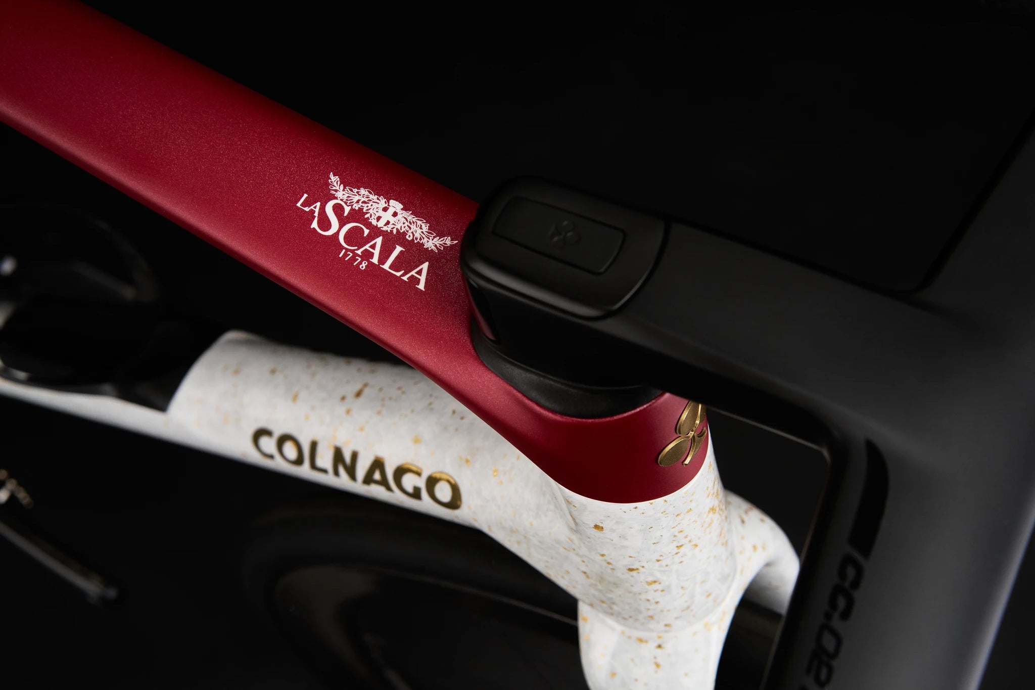 Colnago C72 La Scala Road Disc SuperRecord Limited Edition white/red 2027 - Liquid-Life