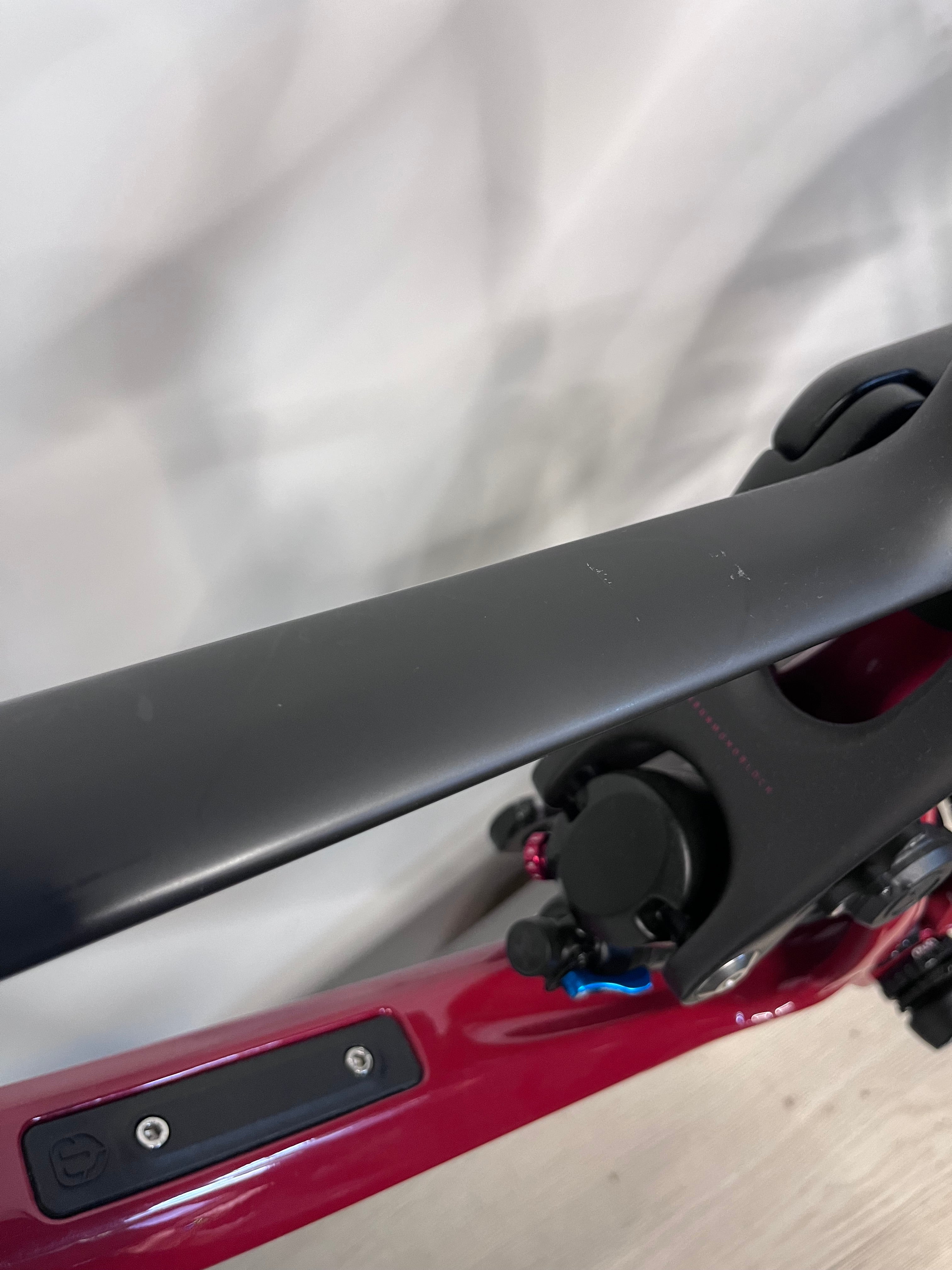 Mondraker Foxy Carbon R Carbon/Red M | Vorführmodell