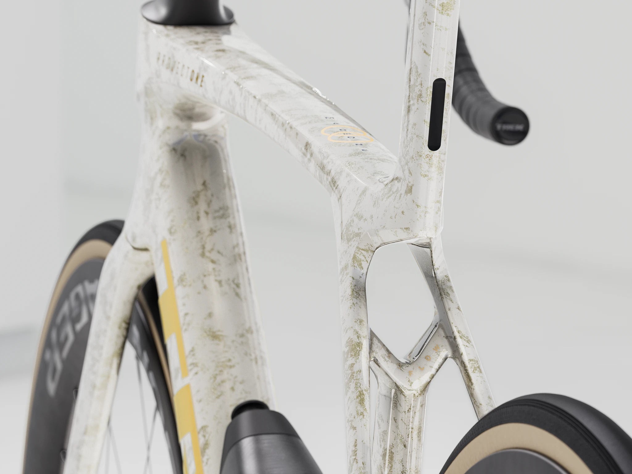 Trek Madone SLR 7 Gen 8 Era White/Marble 2025