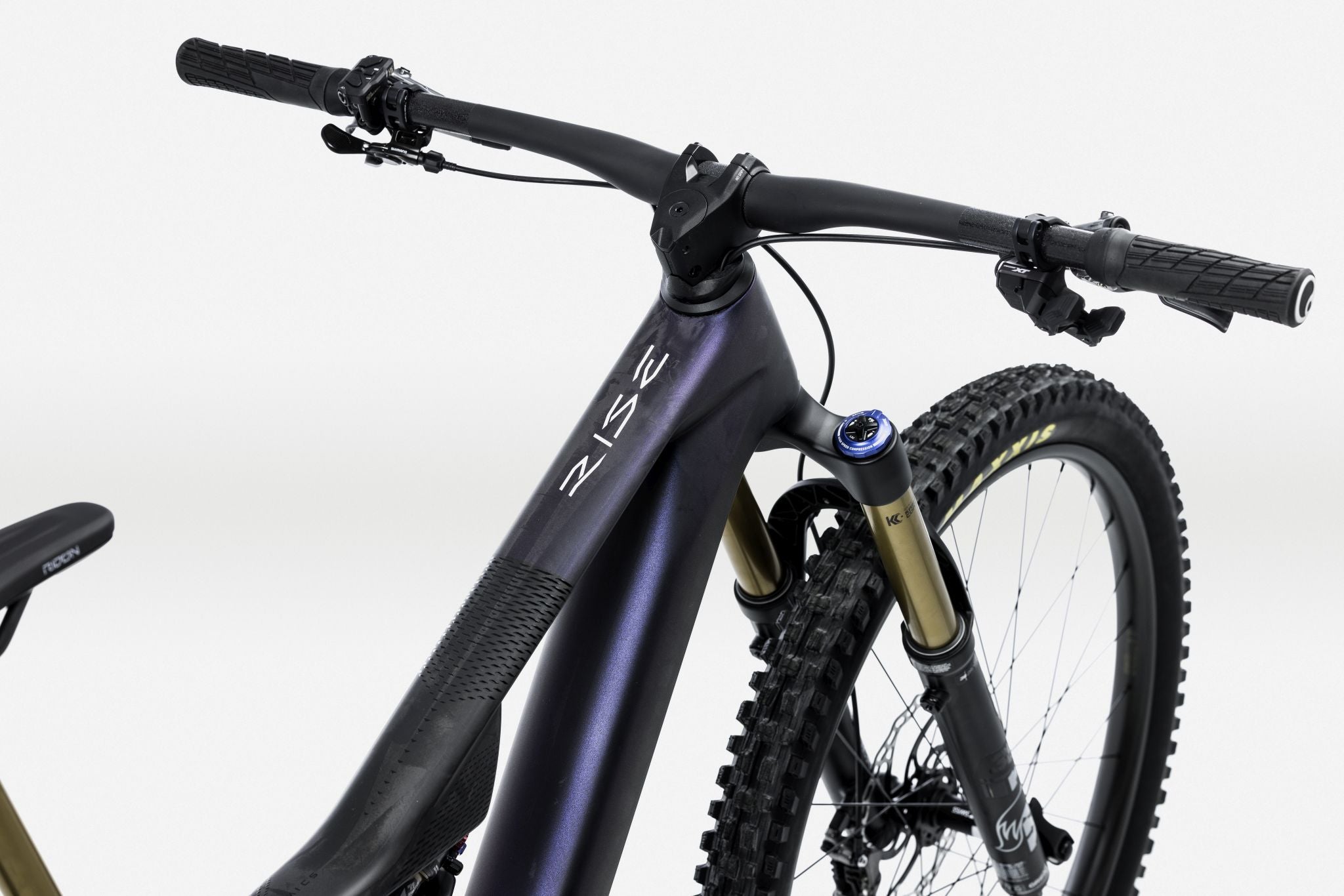 Orbea RISE LT M-TEAM 630W Tanzanite Carbon View - Carbon Raw 2025