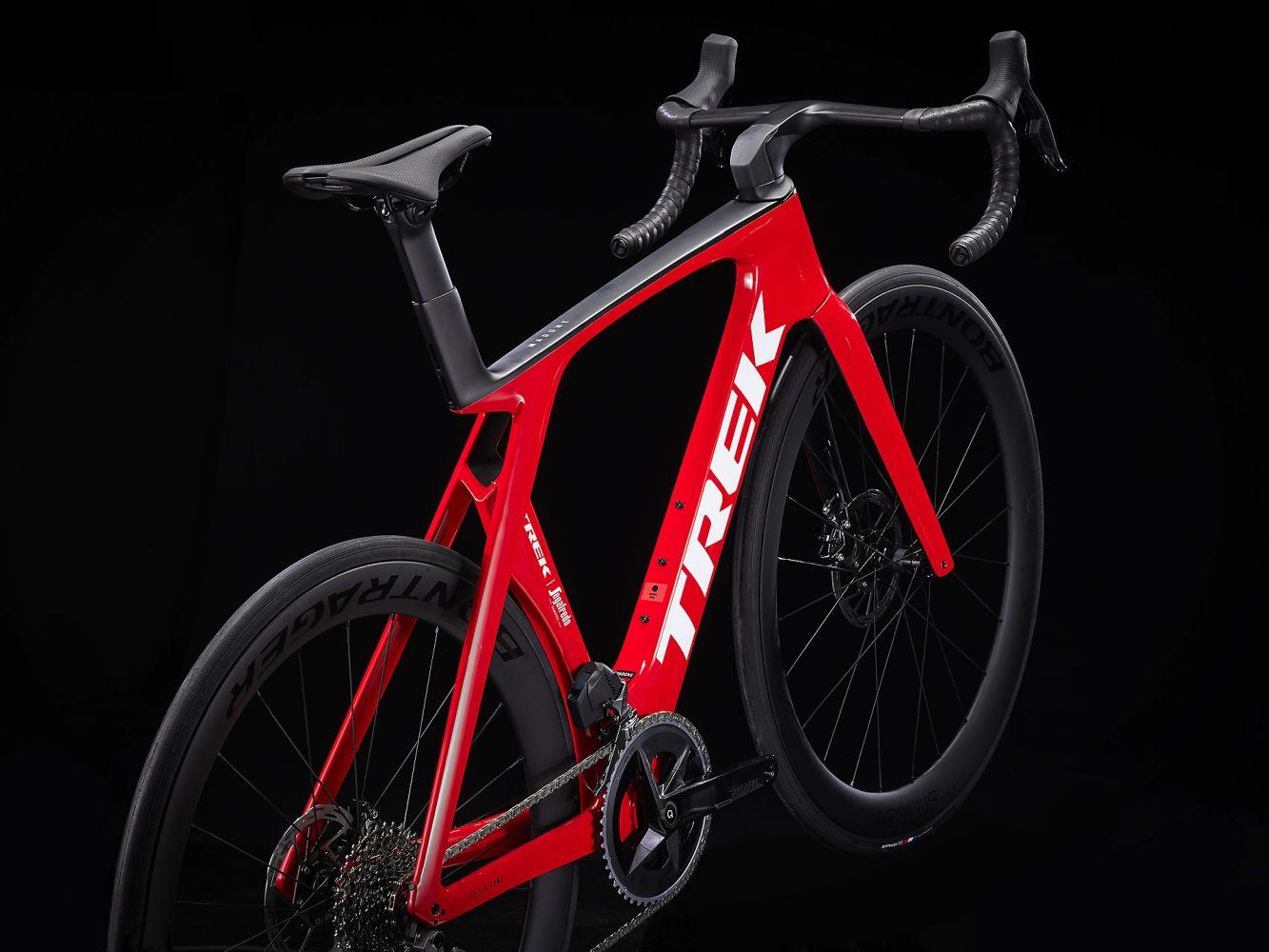 Trek Madone SLR 6 eTap Gen 7 Viper Red - Liquid-Life